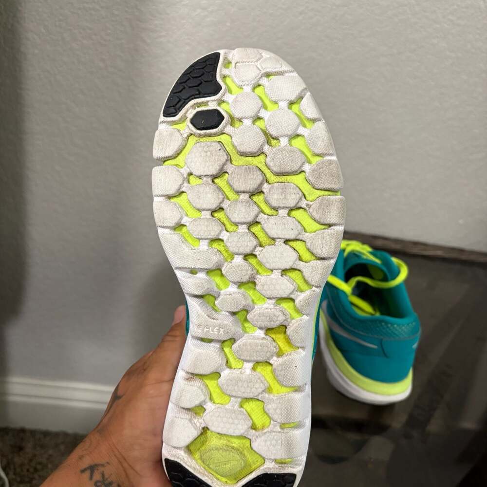Nike Flex 2014 Run Women's Running Shoes Teal and Neon Yellow size 8 - Picture 5 of 10